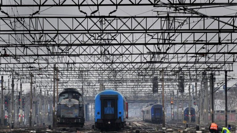 d7a04220afd7f7ff28d0fc74d38f0663