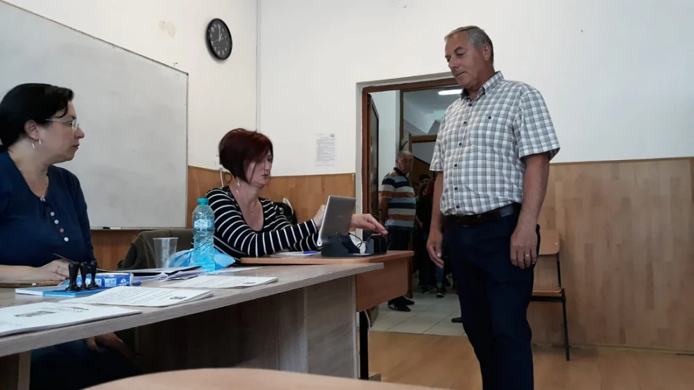 ed45b4339ffd30ebb3ccfcc537f3edbc