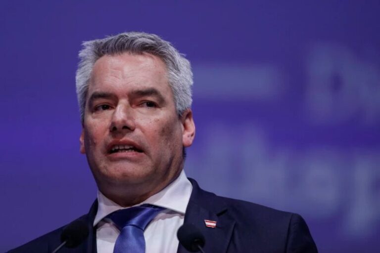 1d16ff18cfa10f5ef8c88400de55fa6c-2