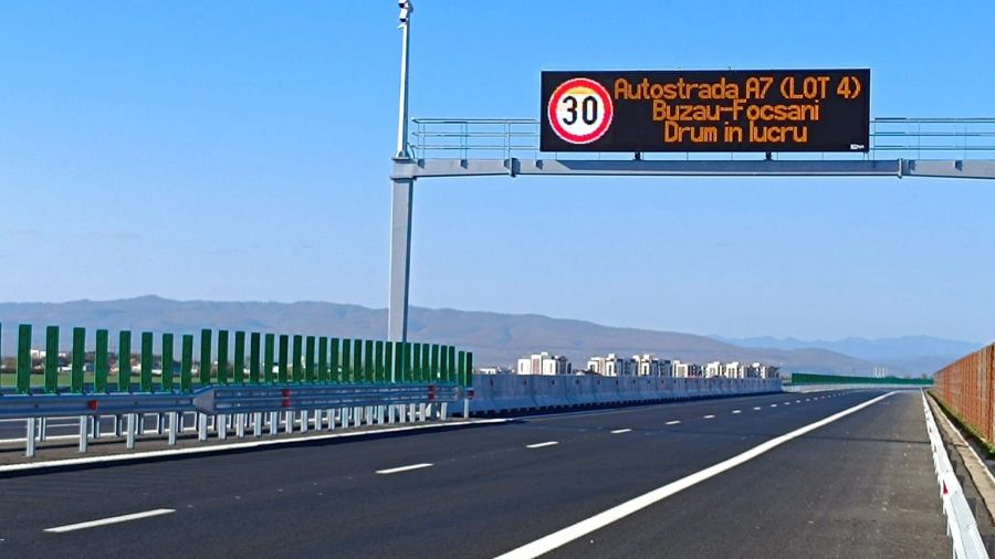 c884cb6aaa792153e67cd032a15b82a4-2