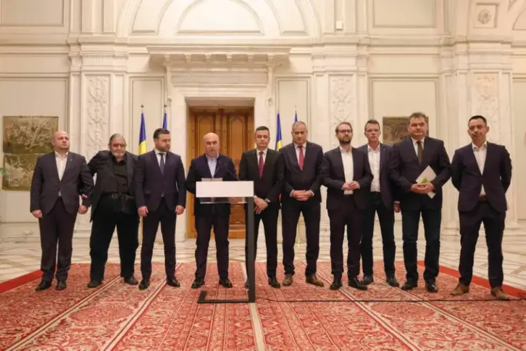 19aff704e0fe6a7323285a0ebf4a1334-1