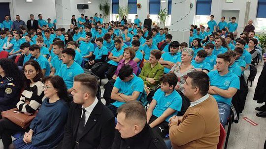 2593e5599eecf50444de97babdd8d36f