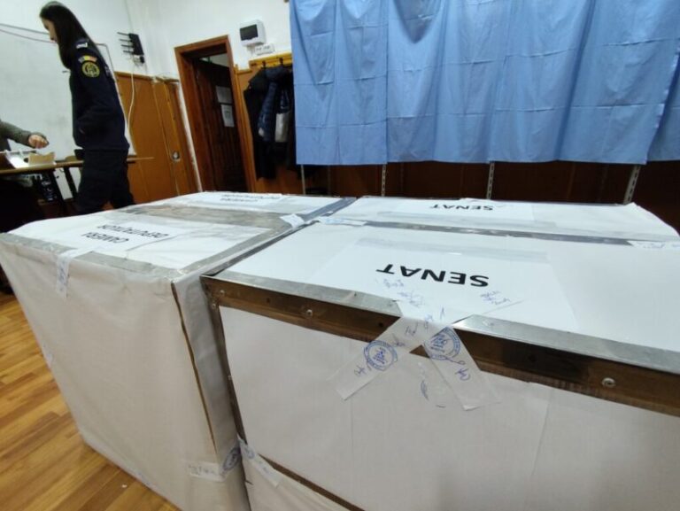 62770f6ce4617d176af30e678bbe568a