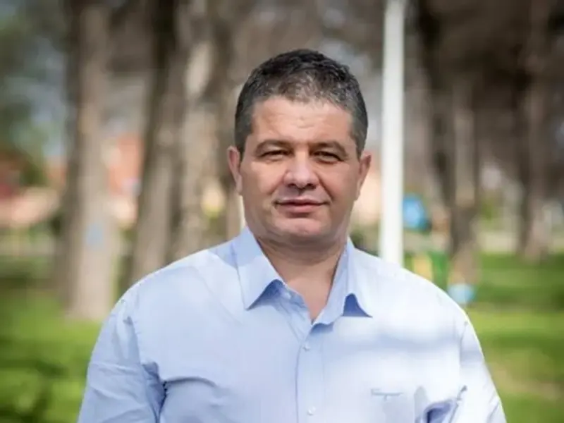 db5d71028869583ef8627efdbe430046