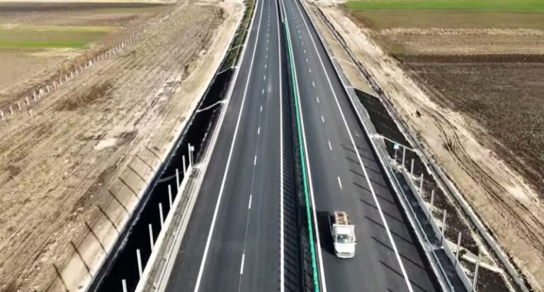 e5d5e454eb2d785eb947f8e56965f001