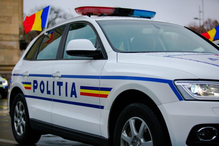 724e8c3ee1ff396cdb449ddec4f6cb91-2