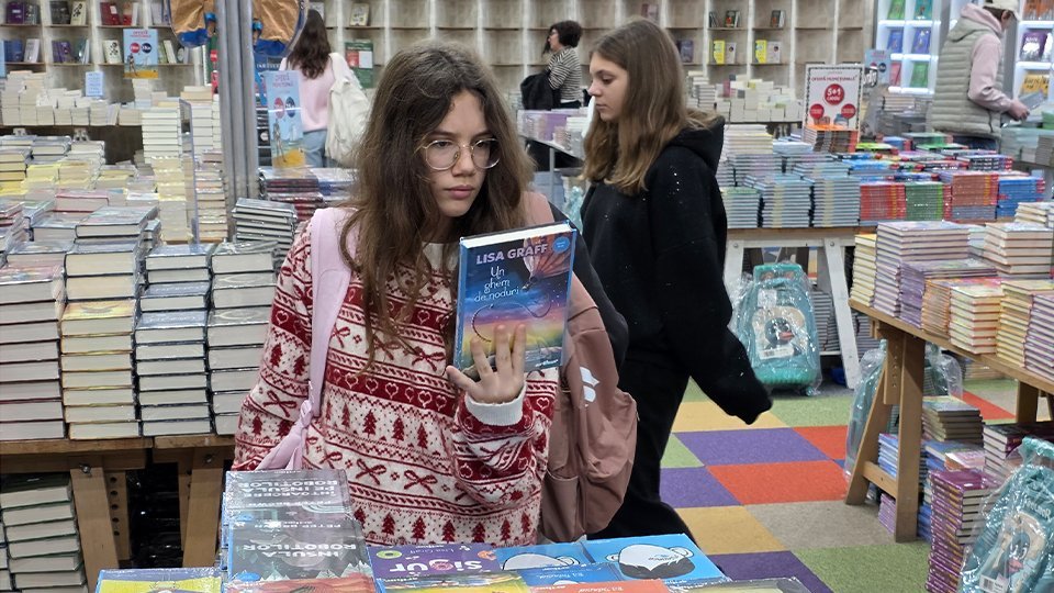 25e8fc9000f5429a7173916855ffc2d6-1