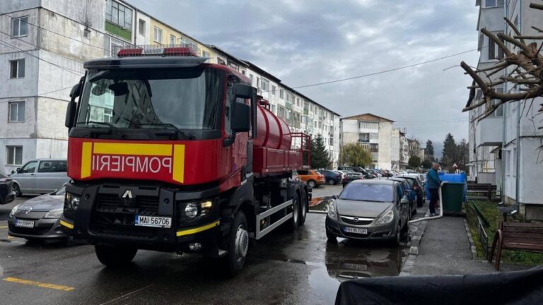 31faddcd2d15624a0f08e7a459975dcd