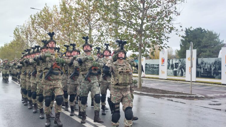 449dc38ba16d73d1682ae6410ac5d01c