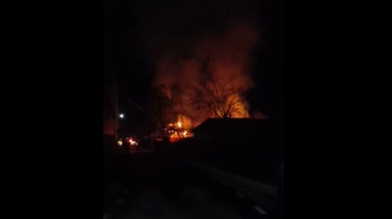 a0d73f65de7349481f70412bcdaa448c-4