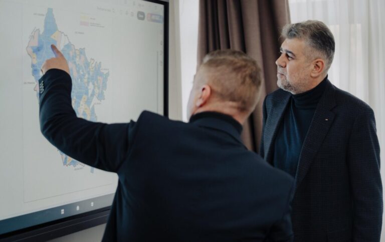 f3aa2f4b8624df1f4adfbd3e6409eb52-2